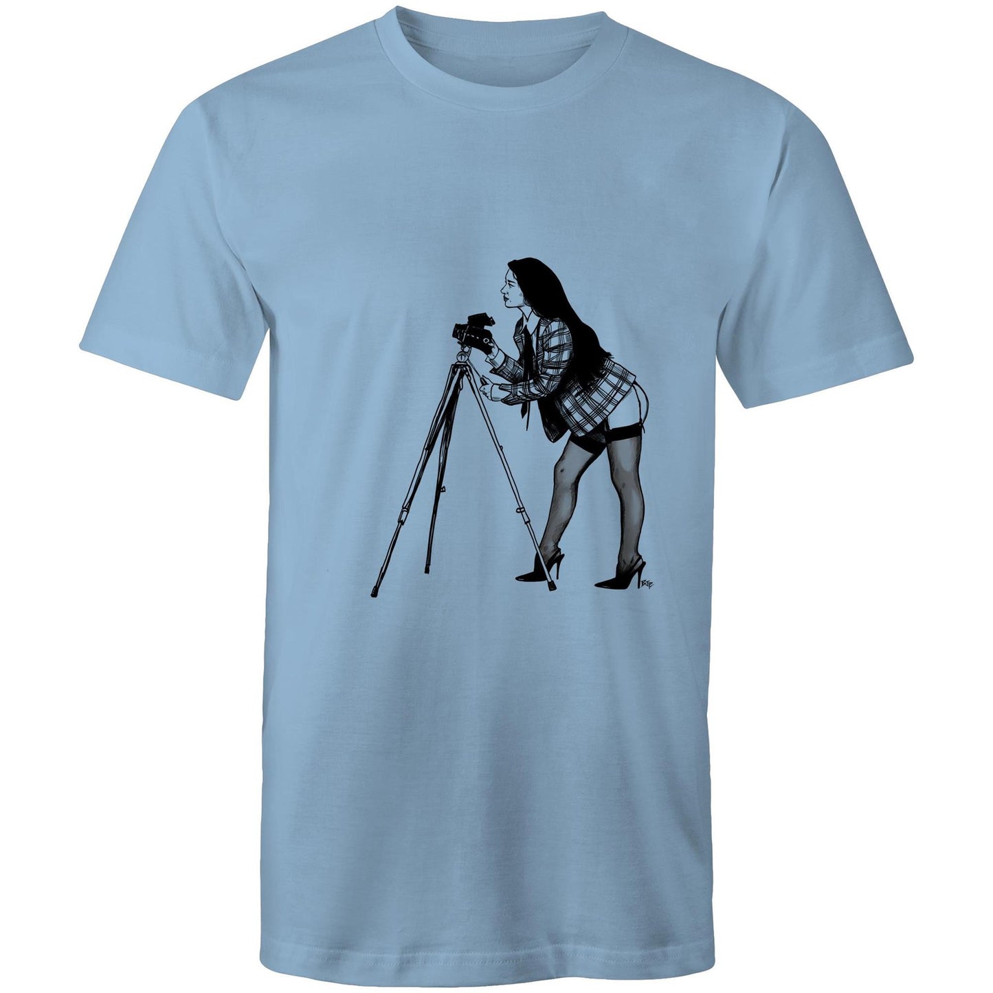 Mikey Madison - Mens T-Shirt